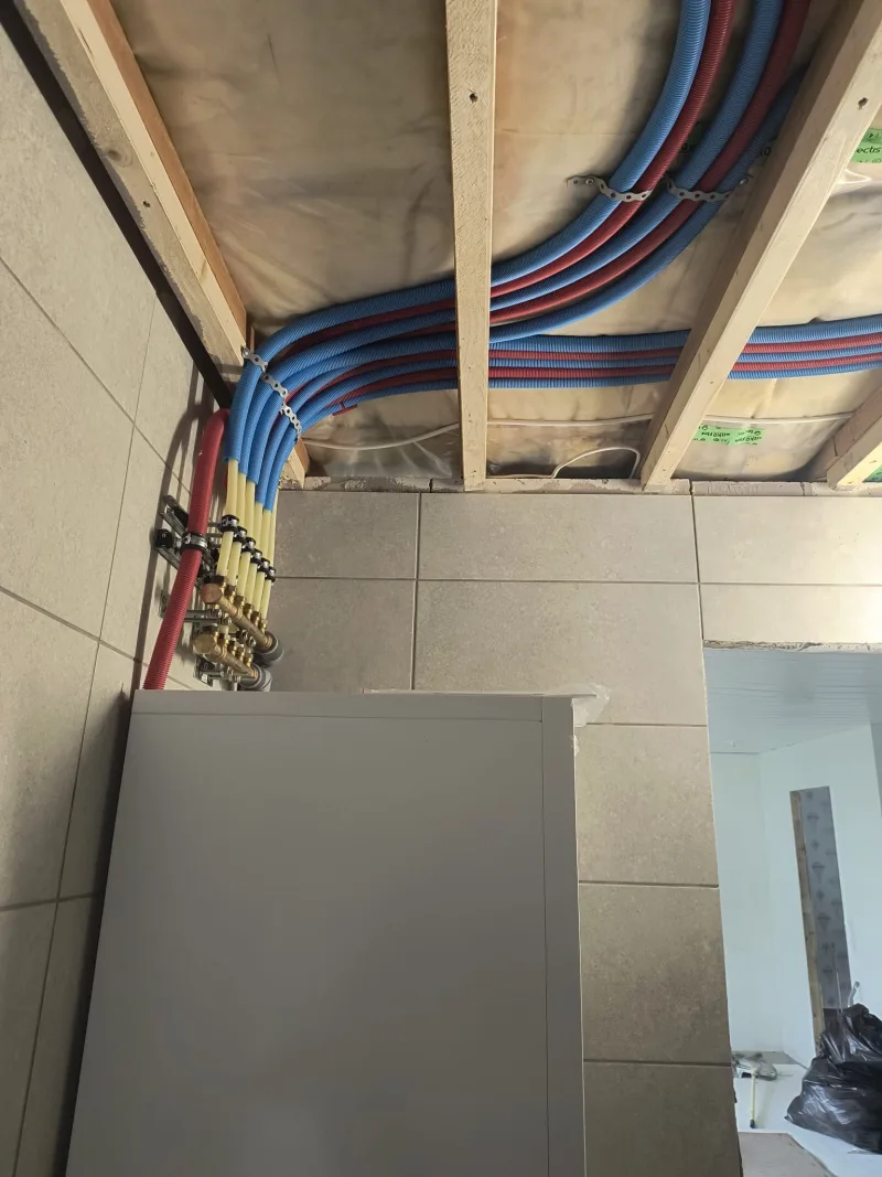 Uudisrakentaminen vesijohtoasennus